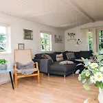 4 Star In Holiday home *